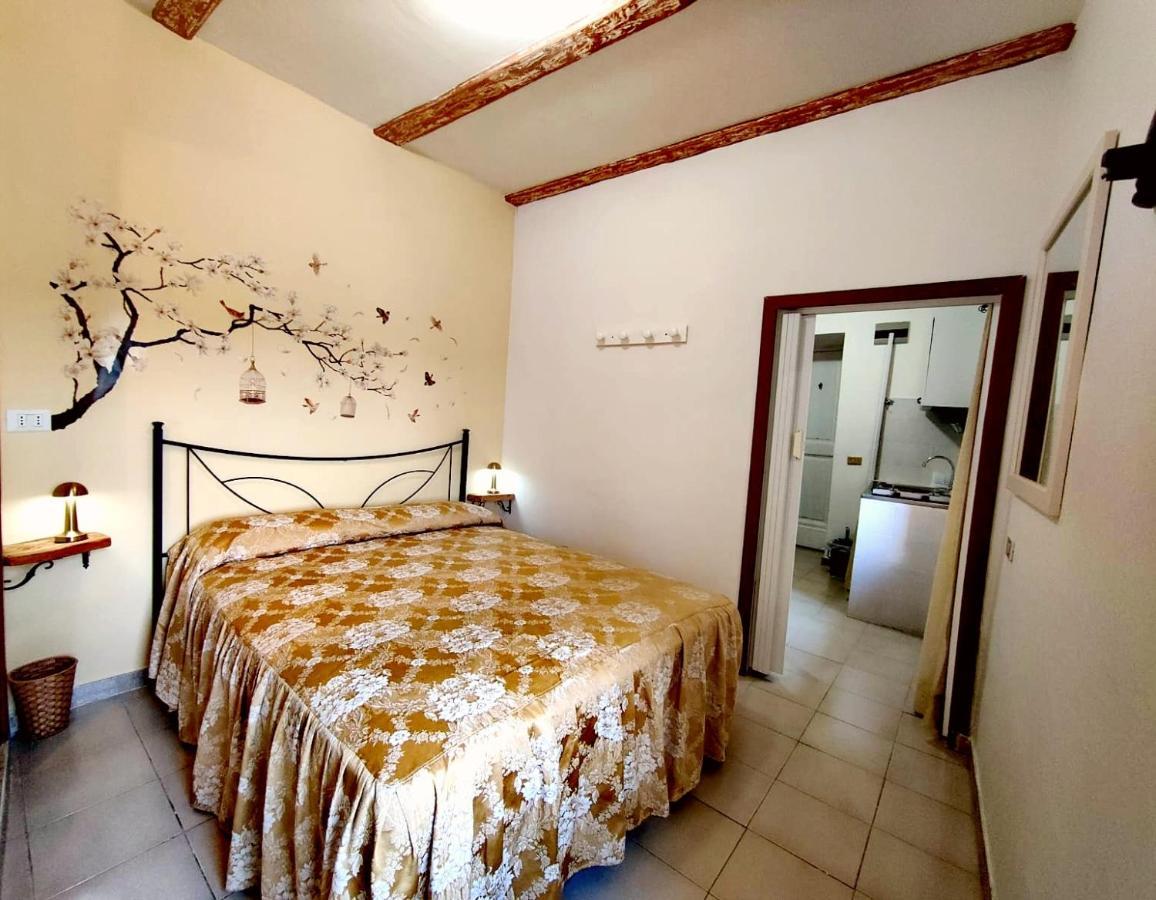 La Casa In Piazza Apartment Toffia Luaran gambar