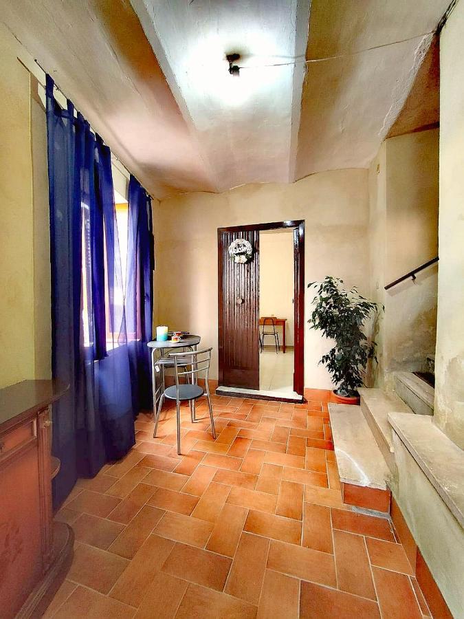 La Casa In Piazza Apartment Toffia Luaran gambar