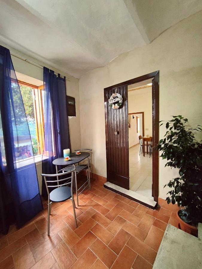 La Casa In Piazza Apartment Toffia Luaran gambar