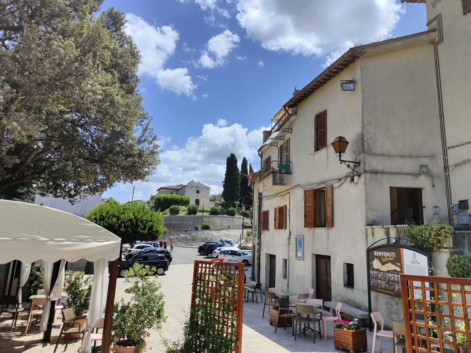 La Casa In Piazza Apartment Toffia Luaran gambar